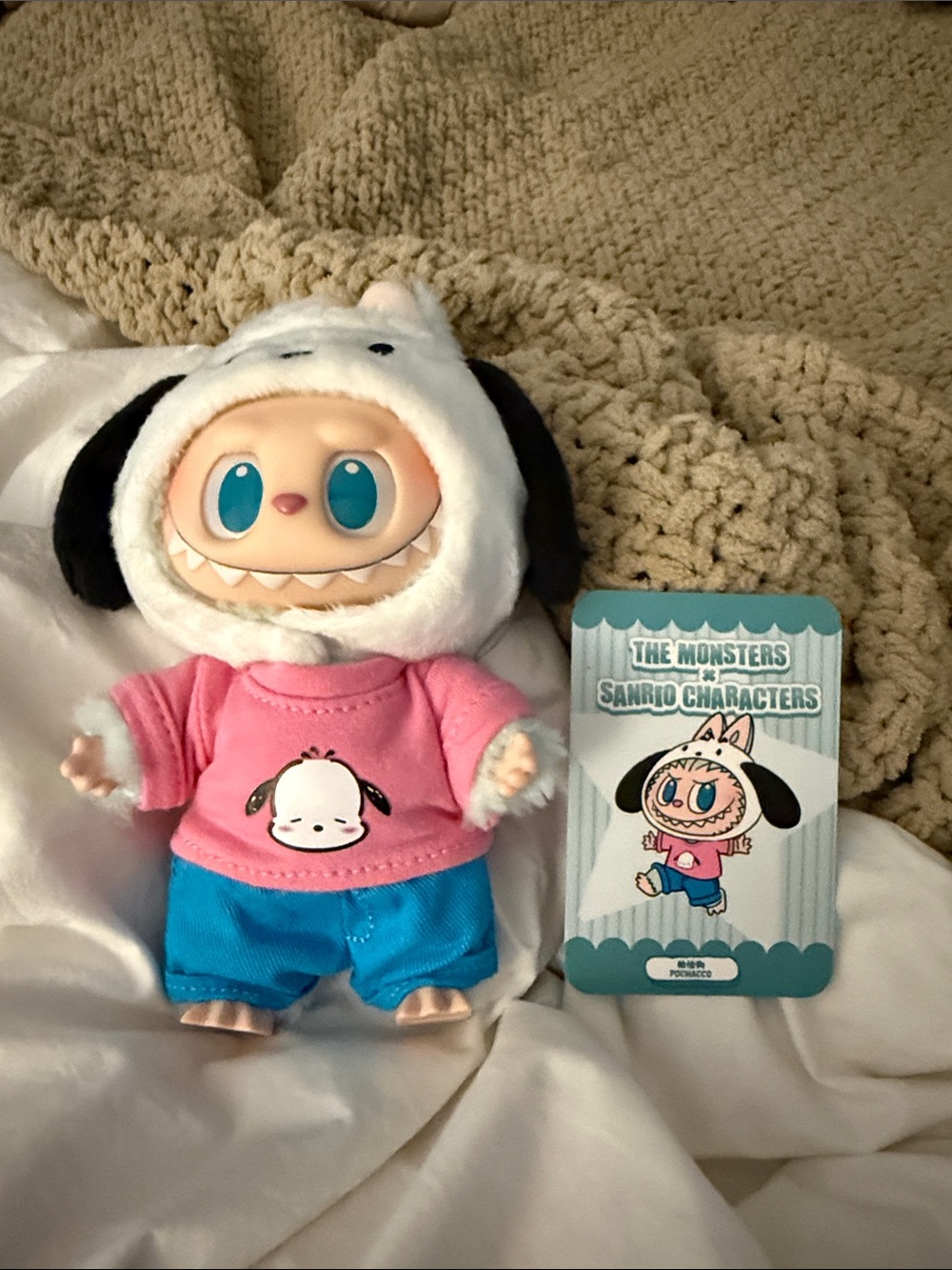 THE MONSTERS × Hello Kitty and Friends Series-Vinyl Plush Pendant (Pochacco)